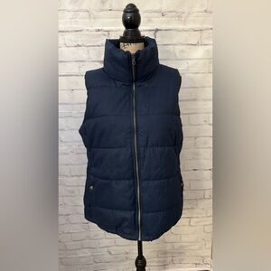Old Navy Quilted Frost Free Vest Women’s Sz L Night Cruise Blue Barn Preppy Hike